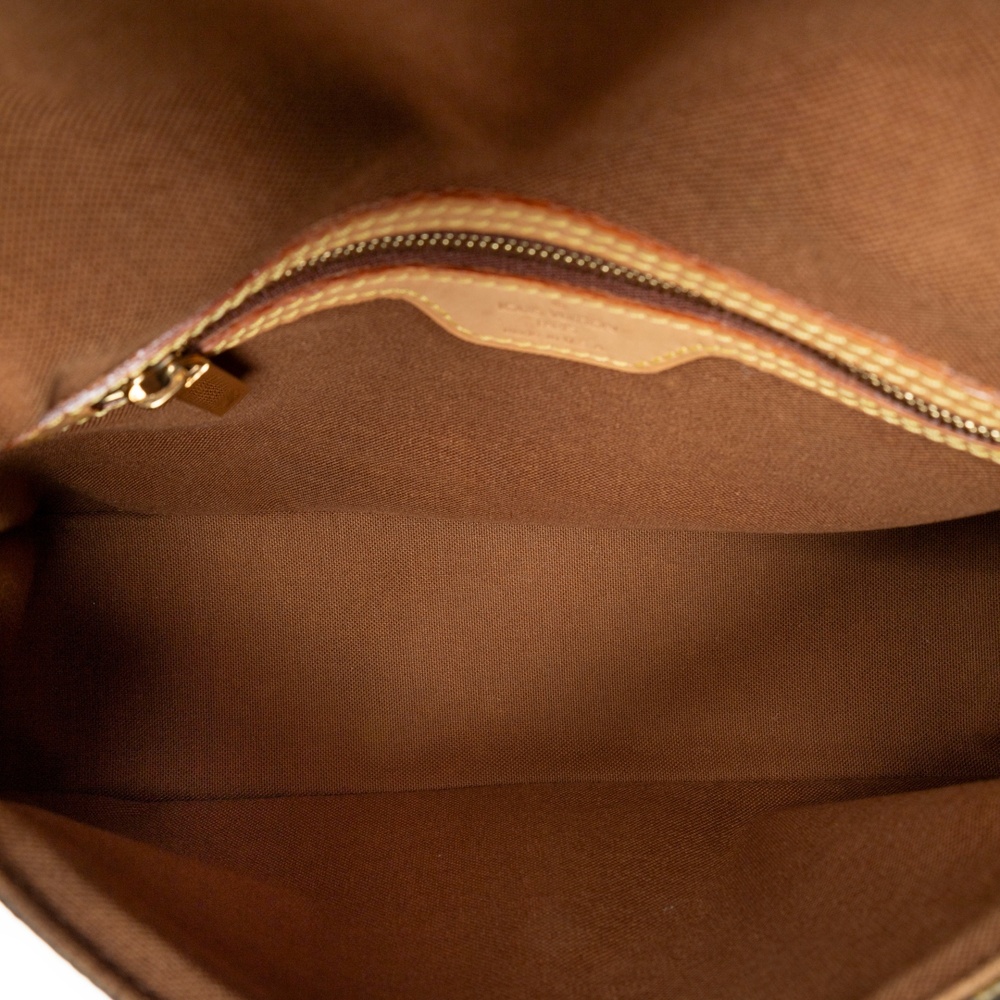 Louis Vuitton Mini Looping - Picture 9 of 10